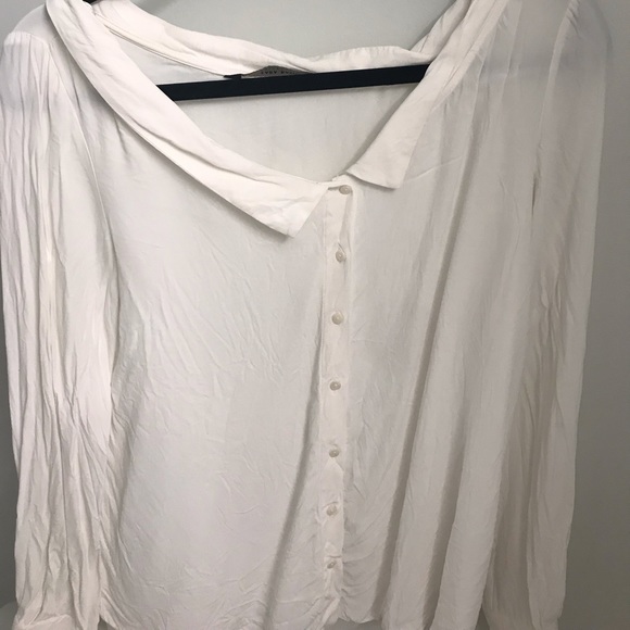 Zara Tops - White Zara basic button up blouse